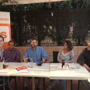 Ciudadanos (C’s) Marratxí celebra el primer ‘Café Ciudadano’ con el candidato al Congreso por Baleares