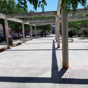 Cs Palma reclama un parque infantil accesible en la Plaza de Tarent en La Vileta