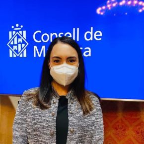 Beatriz Camiña reclama al Consell que ponga en marcha una campaña de bonos descuentos para fomentar el consumo en restaurantes de la isla