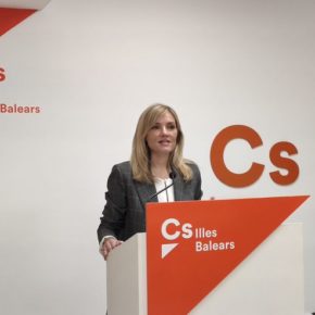 Patricia Guasp: “Lamentamos que la ley educativa deje en manos de los centros el porcentaje de horas en castellano e inglés siempre manteniendo que, al menos, el  50% de horas lectivas sean en catalán”